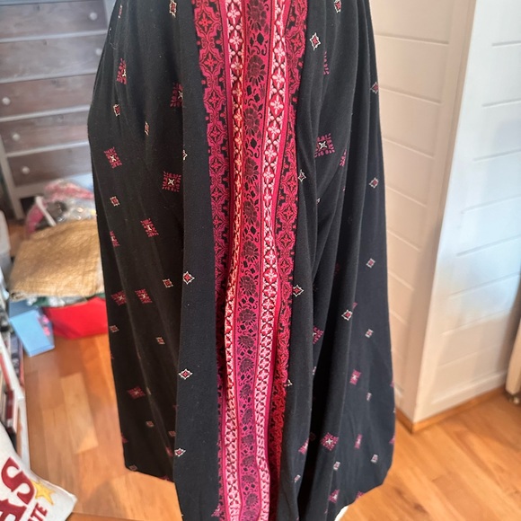 Knit blouse with peasant sleeves - Picture 3 of 5